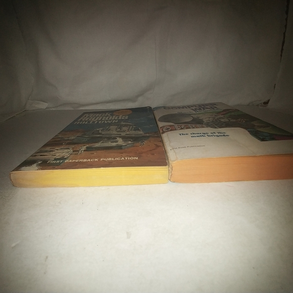 2 Mack Reynolds books: Rolltown, ACE Double Comput - Picture 2 of 7